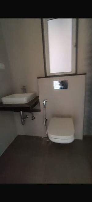 Bathroom in 1.5 BHK Apartment at Sheth Avante, Kanjurmarg West – for Rent