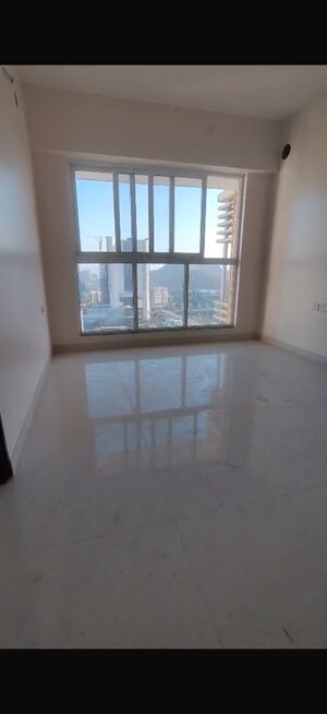 Room in 1.5 BHK Apartment at Sheth Avante, Kanjurmarg West – for Rent