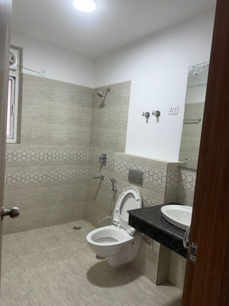 Bathroom, ats-homekraft-pious-hideaways 3.5 Bedroom 1500 Sq.Ft. Apartment In Sector 150 Noida 10564595
