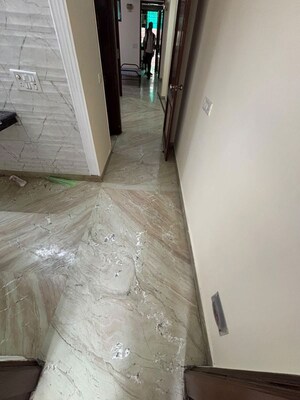 Room in 2 BHK Builder Floor at Malviya Nagar – for Rent