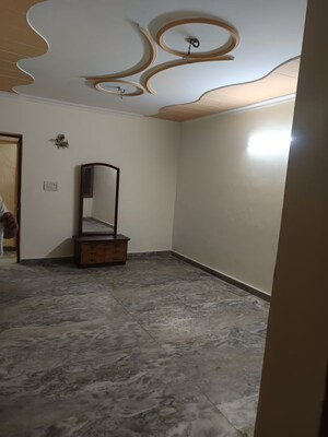 2 BHK Apartment For Rent in Rohini
