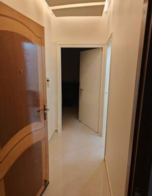 Building Lobby in 4 BHK Apartment at Gomti Nagar – for Rent