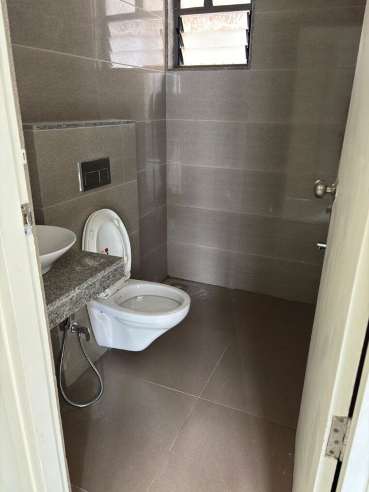 Bathroom, adalaj 2 Bedroom 778 Sq.Ft. Apartment In Adalaj Ahmedabad 10564645