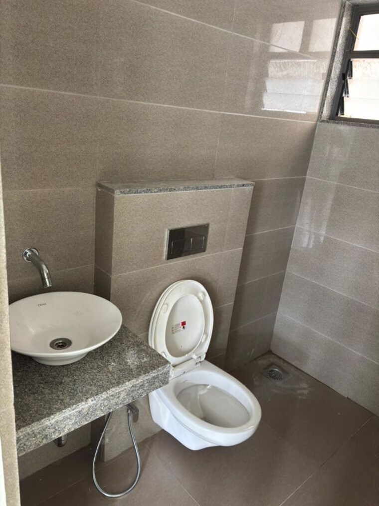Bathroom, adalaj 2 Bedroom 778 Sq.Ft. Apartment In Adalaj Ahmedabad 10564645