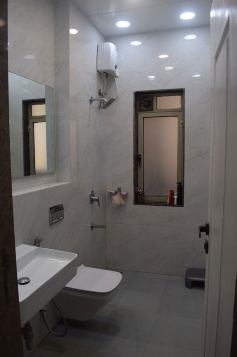 Bathroom, lodha-grandezza 2 Bedroom 1150 Sq.Ft. Apartment In Wagle Industrial Estate Thane 10564641