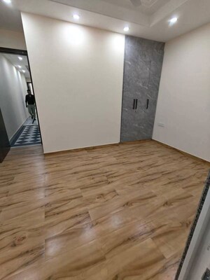 Room in 2 BHK Builder Floor at Malviya Nagar – for Rent