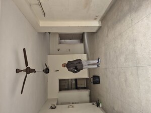  3.5 BHK Apartment at Mayur Vihar – for Sale