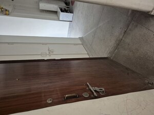  3.5 BHK Apartment at Mayur Vihar – for Sale