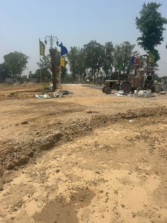 Plot For Sale in Civil Lines South