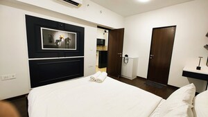Room in 1 BHK Apartment at Lodha Belmondo, Gahunje – for Sale