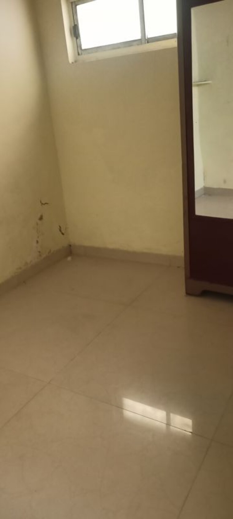 Room, ahuja-towers 1 RK 225 Sq.Ft. Apartment In Prabhadevi Mumbai 10564733