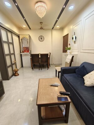 Team Area in 1 BHK Apartment at Shankar Park, Kalwa – for Sale