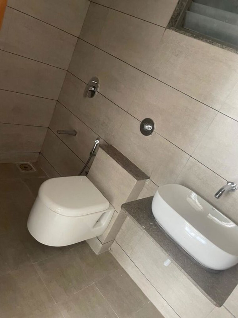 Bathroom, ganesh-malabar-retreat 3.5 Bedroom 1090 Sq.Ft. Apartment In Near Nirma University On Sg Highway Ahmedabad 10564734