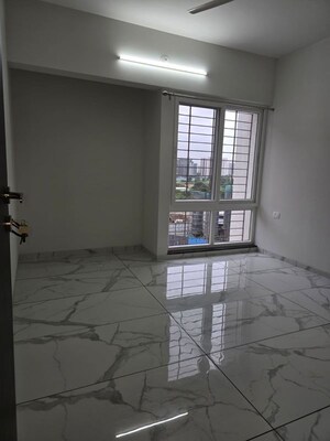 Room in 2 BHK Apartment at Rahul Downtown, Punawale – for Rent