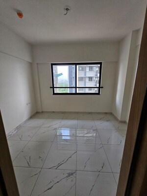 Room in 2 BHK Apartment at Rahul Downtown, Punawale – for Rent