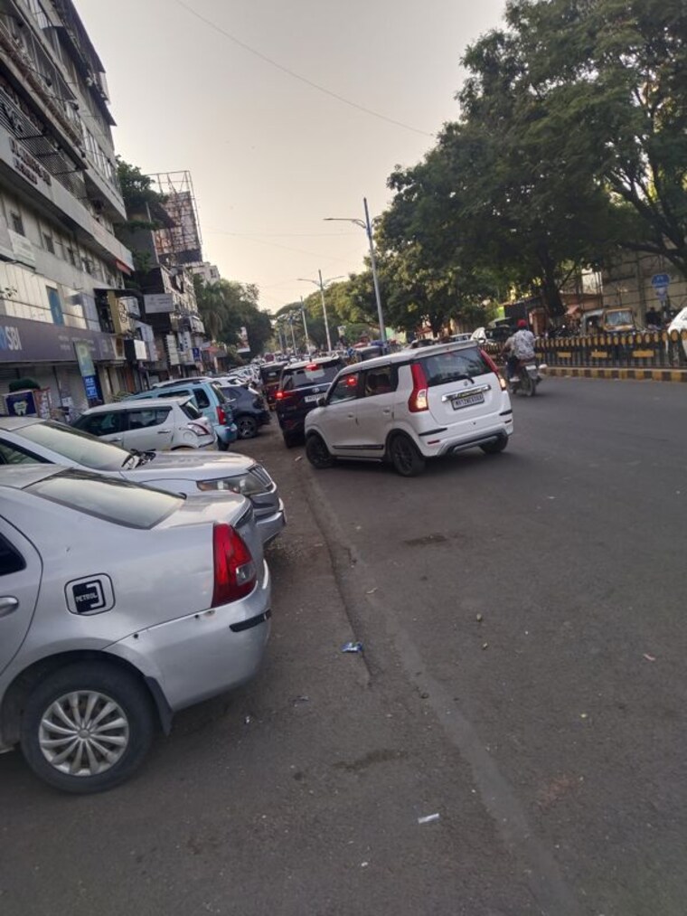  Parking, gita-society 1 Bedroom 530 Sq.Ft. Apartment In Camp Pune 10564774