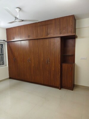 Room in 2 BHK Apartment at Frazer Town – for Rent