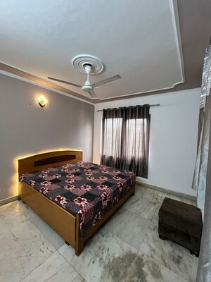 Bedroom in 3 BHK Apartment at Saket – for Rent