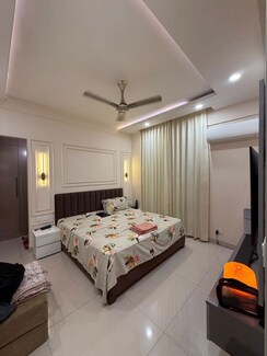 3 BHK + Servant Room,Study Room Apartment For Rent in Artique Uptown Skylla