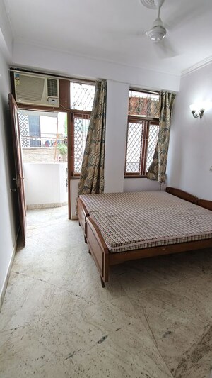 Bedroom in 2 BHK Builder Floor at Malviya Nagar – for Rent