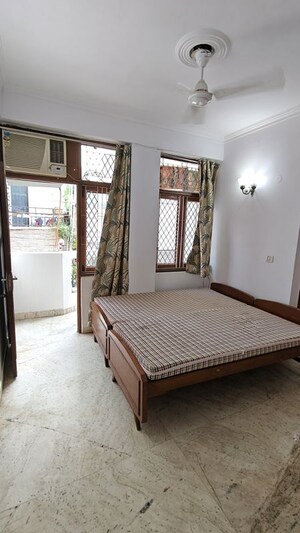 Bedroom in 2 BHK Builder Floor at Malviya Nagar – for Rent