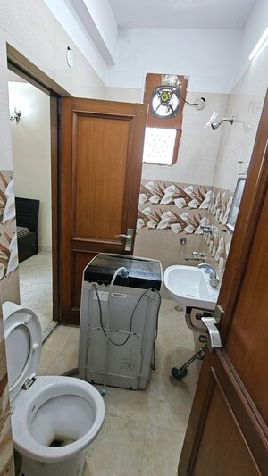 Team Area in 2 BHK Builder Floor at Malviya Nagar – for Rent