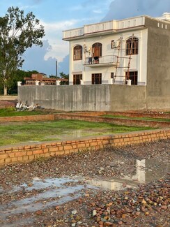 Plot For Sale in Babatpur