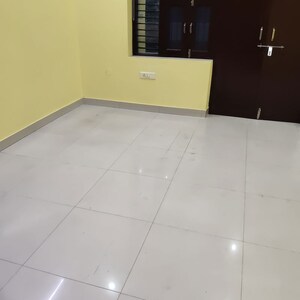 Room in 2 BHK Independent House at Sector 9a – for Rent