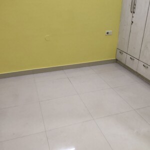 Room in 2 BHK Independent House at Sector 9a – for Rent