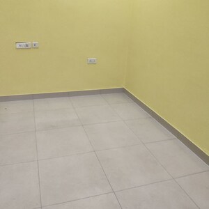 Room in 2 BHK Independent House at Sector 9a – for Rent