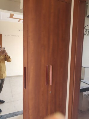 Furnished Amenities in 3 BHK Builder Floor at Sector 9 – for Rent