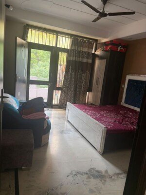 Living Room in 3 BHK Independent House at Sector 9 – for Rent