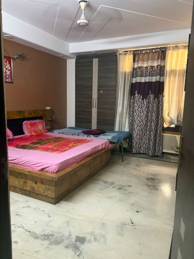 Bedroom, sector 9 3 Bedroom 2460 Sq.Ft. Independent House In Sector 9 Gurgaon 10543317