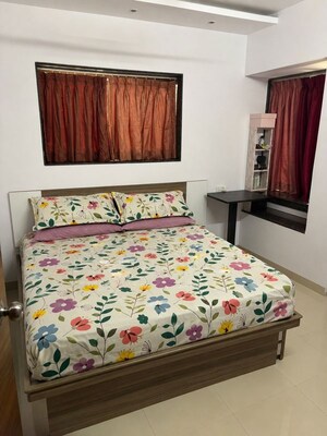 Bedroom in 2 BHK Apartment at Carlton Court Apartment, Bandra West – for Rent