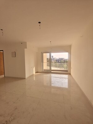 Room in 3 BHK Apartment at Moreshwar 19 East, Nerul – for Rent