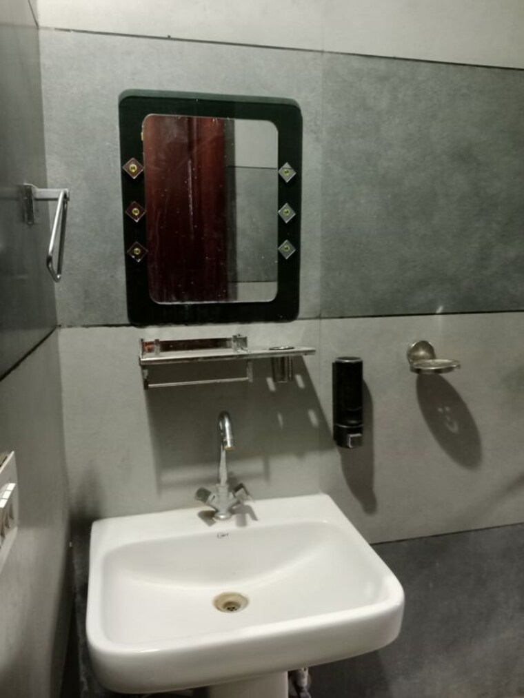 Bathroom, sat kartar nagar 2 Bedroom 1855 Sq.Ft. Builder Floor In Sat Kartar Nagar Panipat 10564909