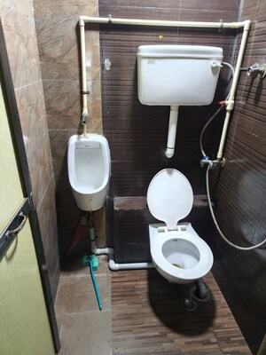 Bathroom in  Shop at Cbd Belapur – for Rent