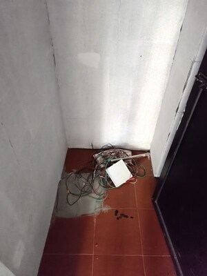 Furnished Amenities in  Shop at Seawoods West – for Rent