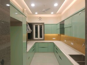 Kitchen in 3 BHK Builder Floor at BPTP District 3, Sector 85 – for Sale
