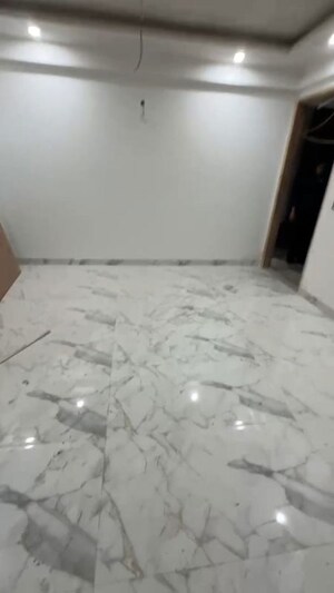 Room in 3 BHK Builder Floor at Mehrauli – for Sale
