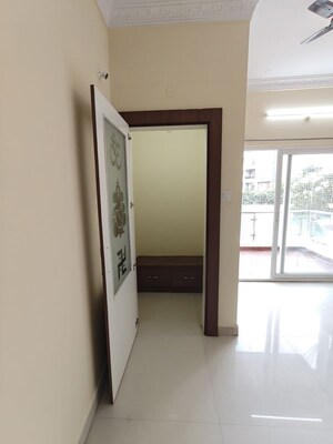 Room in 3 BHK Apartment at Abhinav Heights, Manikonda – for Rent