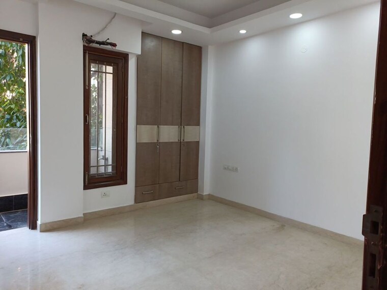 Room, safdarjung enclave 3 Bedroom 1800 Sq.Ft. Builder Floor In Safdarjung Enclave Delhi 10564974