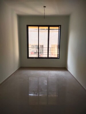 Room in 1 BHK Apartment at Heramb Heights, Kalwa – for Rent