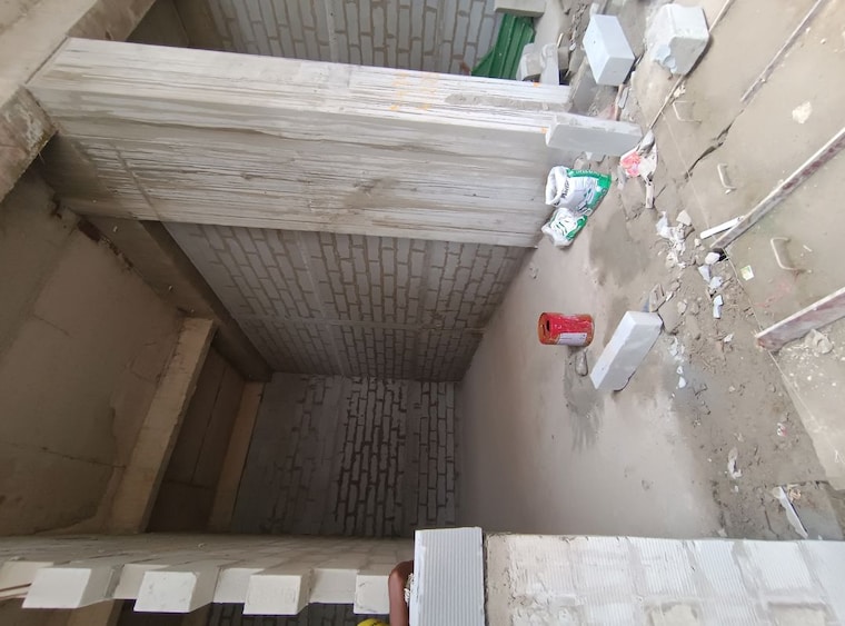 Bathroom, nilay-square Commercial Office Space in IT/SEZ 550 Sq.Ft. In Alpha Ii Greater Noida Greater Noida 10564993