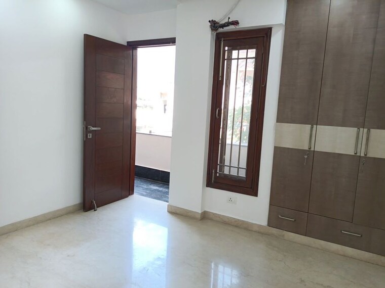 Room, uday park 3 Bedroom 2000 Sq.Ft. Builder Floor In Uday Park Delhi 10565016