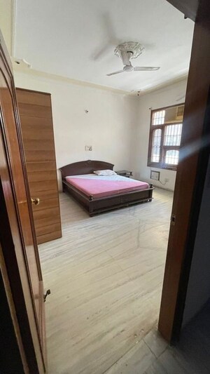 Bedroom in 2 BHK Builder Floor at Sector 4 – for Rent