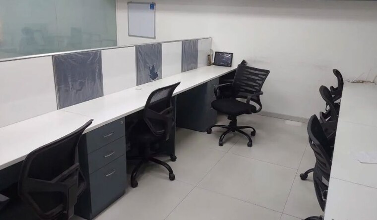 Team Area, trade-globe Commercial Office Space 1245 Sq.Ft. In Andheri East Mumbai 10565039
