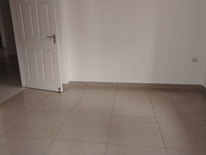Bathroom in 3.5 BHK Apartment at Mahagun Moderne, Sector 78 – for Rent