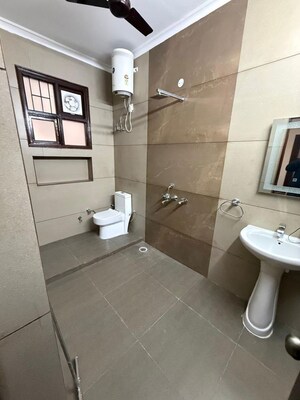 Bathroom in 2 BHK Builder Floor at Sector 4 – for Rent