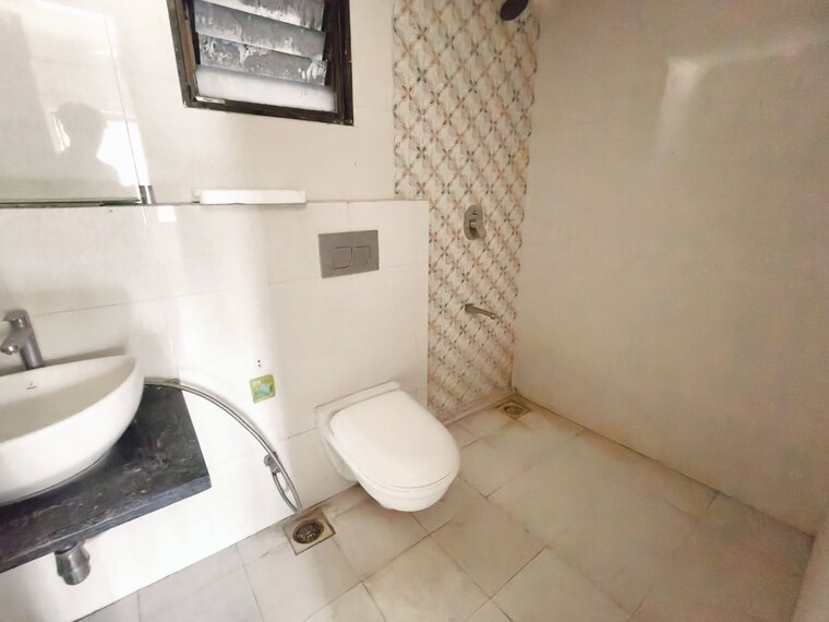 Bathroom, panama-silver-stone 3 Bedroom 1400 Sq.Ft. Apartment In Handewadi Pune 10388942